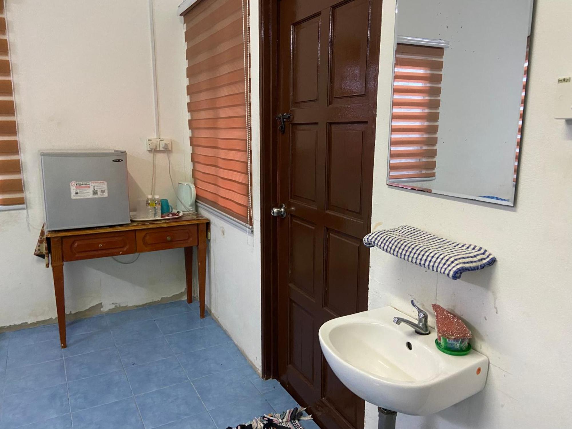 Padang Besar Roomstay Firdaus ภายนอก รูปภาพ