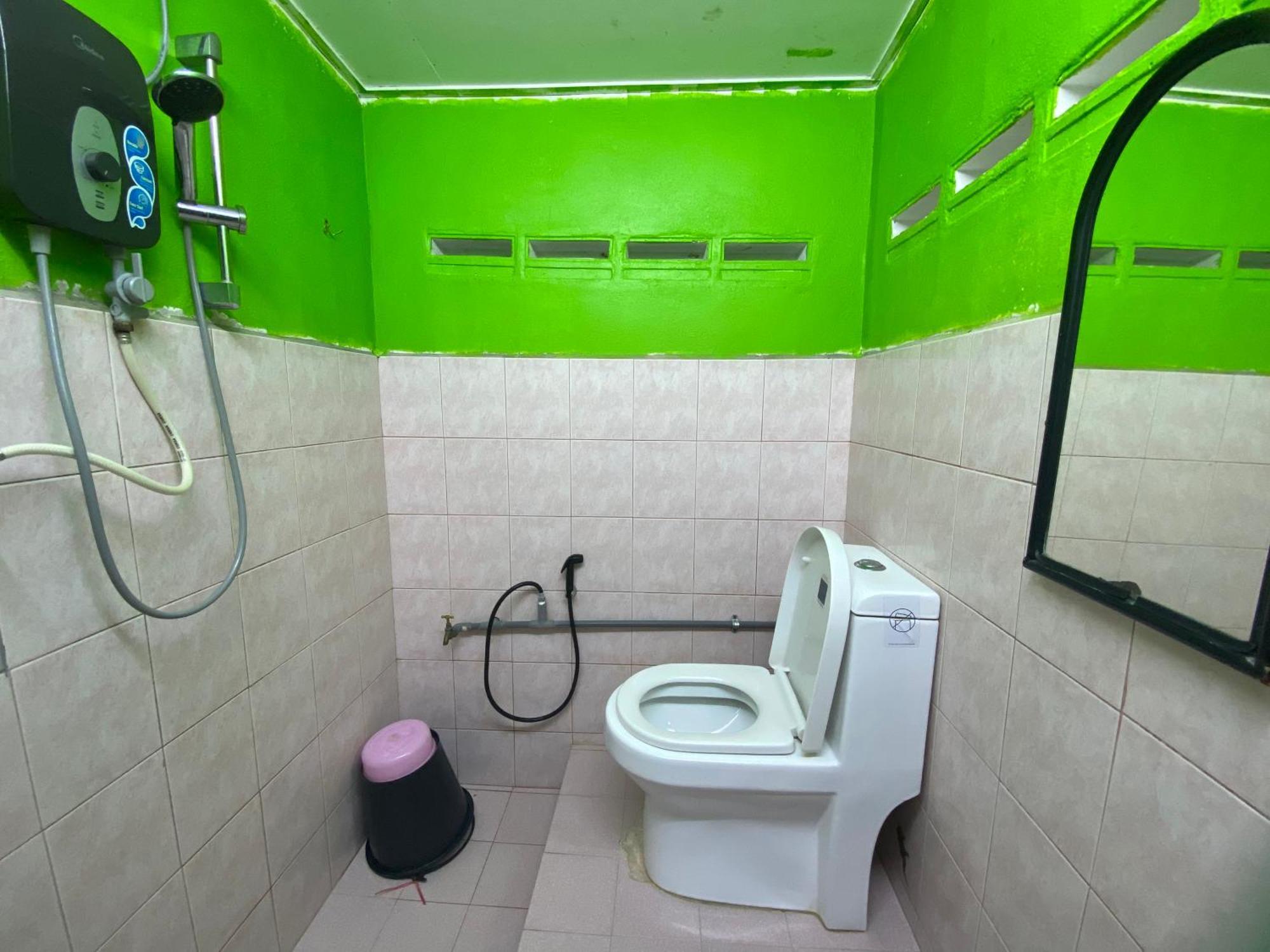 Padang Besar Roomstay Firdaus ภายนอก รูปภาพ