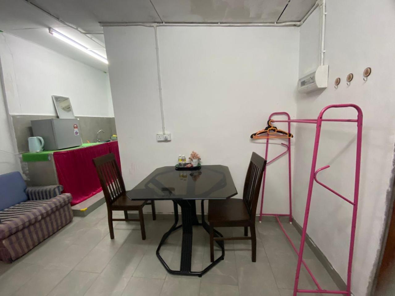 Padang Besar Roomstay Firdaus ภายนอก รูปภาพ