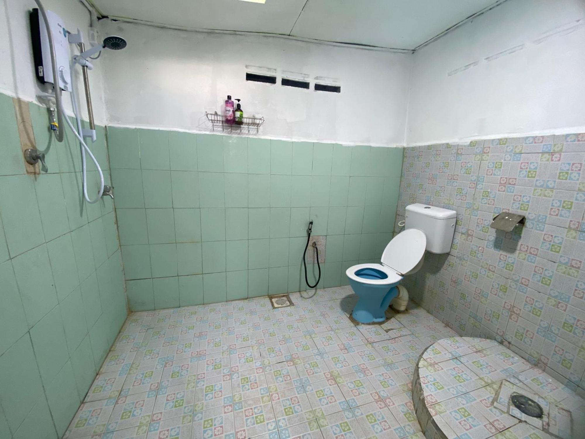 Padang Besar Roomstay Firdaus ภายนอก รูปภาพ